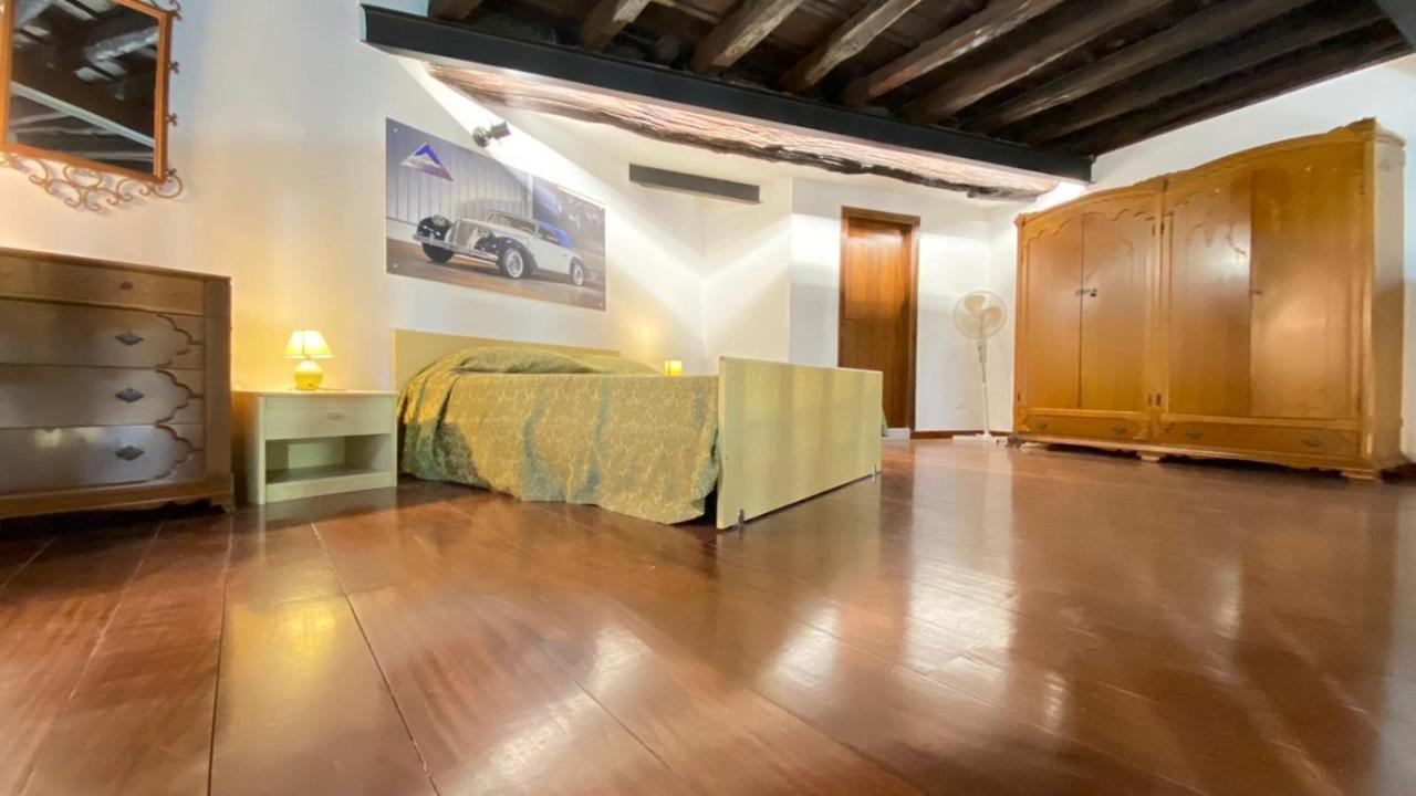 Casa Monviso Le Fuoriserie Palermo Exterior foto